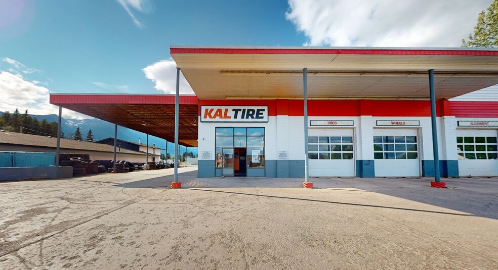 Kal Tire Property Portfolio 2 portefeuille de 8 biens à vendre sur LoopNet.fr - Photo de l’immeuble – Image 2 sur 8