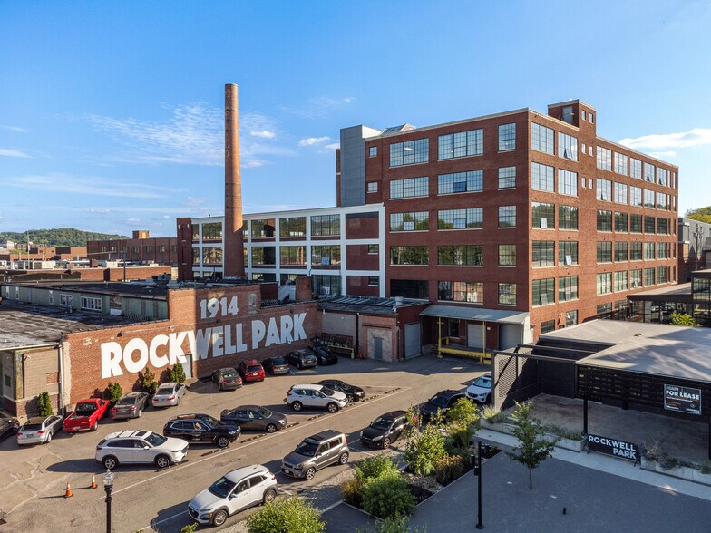 201 N Braddock Ave, Pittsburgh, PA à louer - Photo principale – Image 1 sur 25