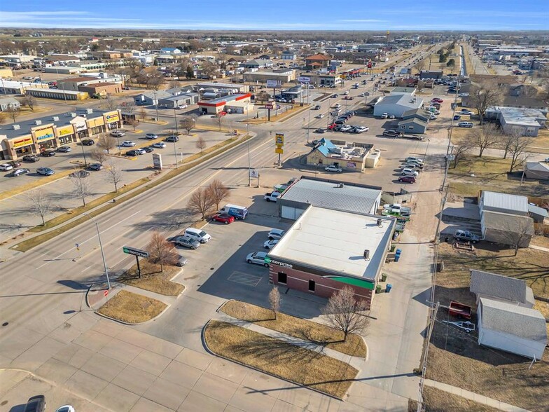 1324 2nd Ave, Kearney, NE à vendre - Photo de l’immeuble – Image 2 sur 25