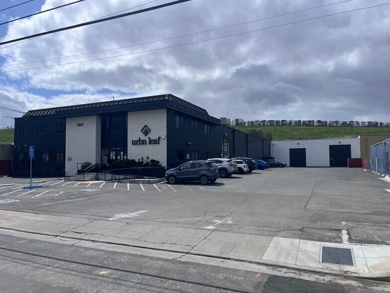 2943 Daylight Way, San Jose, CA à louer - Photo de l’immeuble – Image 3 sur 4