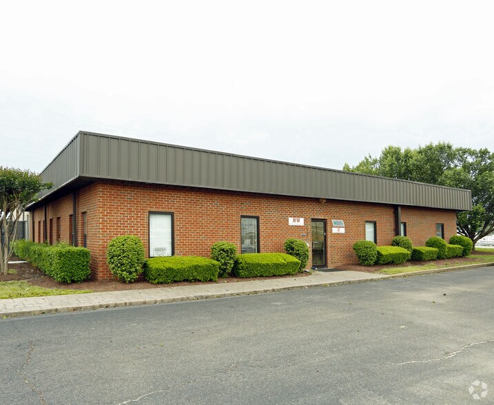 3770 Cherry Rd, Memphis, TN à louer - Photo de l’immeuble – Image 3 sur 4