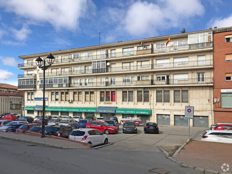 Plaza de Santa Ana, 4, Ávila, Ávila à louer - Photo de l’immeuble – Image 3 sur 3