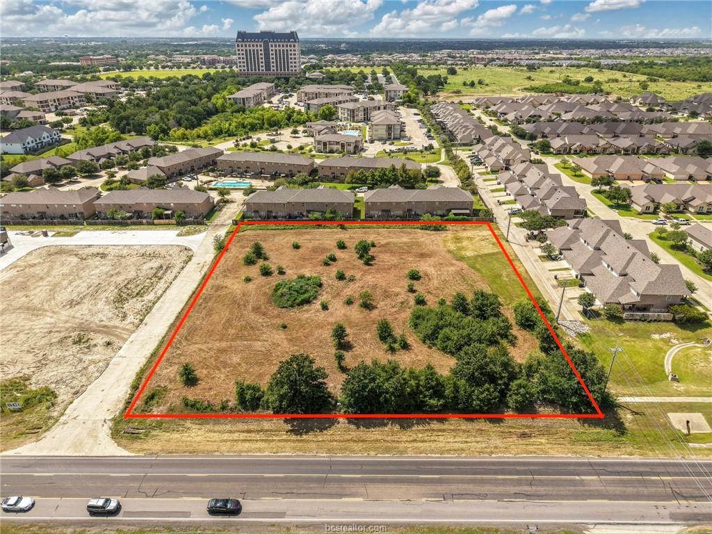 3711 Harvey Rd, College Station, TX à vendre Photo de l’immeuble– Image 1 sur 11