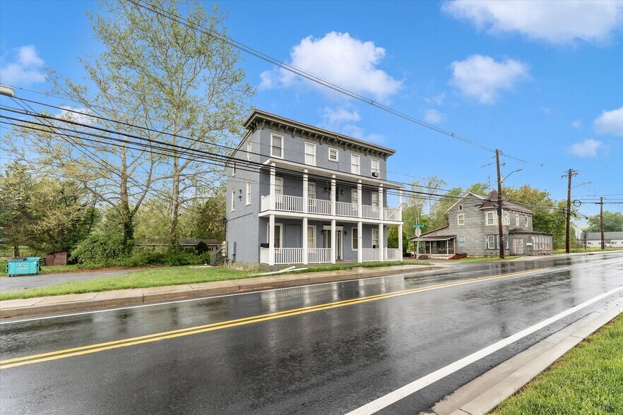 229 N Church St, Thurmont, MD à vendre - Photo de l’immeuble – Image 2 sur 37