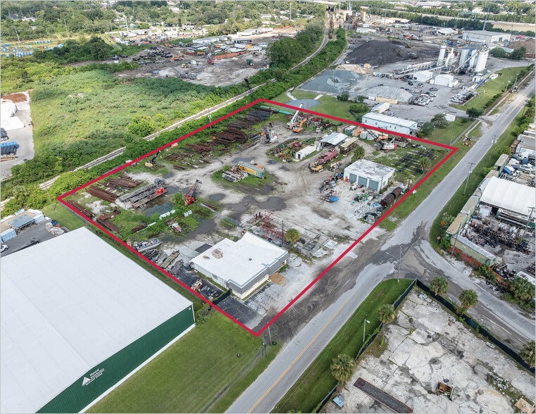 8008 Apopka Boulevard Blvd, Apopka, FL à louer - Photo de l’immeuble – Image 3 sur 3