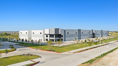 Hwy 130 & Hwy 79, Hutto, TX à louer Photo de l’immeuble– Image 2 sur 9