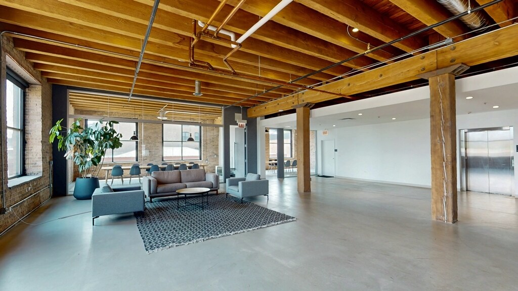 1500 W Carroll Ave, Chicago, IL à louer Photo de l’immeuble– Image 1 sur 21