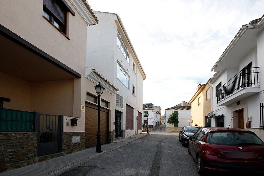 Local commercial dans Las Gabias à vendre - Photo de l’immeuble – Image 3 sur 11