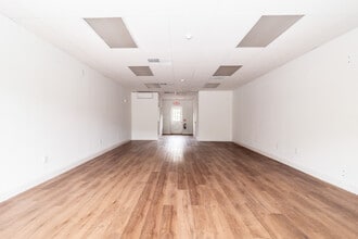 1590-1610 Union Valley Rd, West Milford, NJ à louer Photo intérieure– Image 1 sur 22