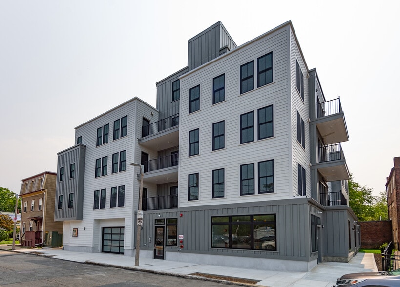 114-120 Brookside Ave, Boston, MA à vendre - Photo de l’immeuble – Image 1 sur 10