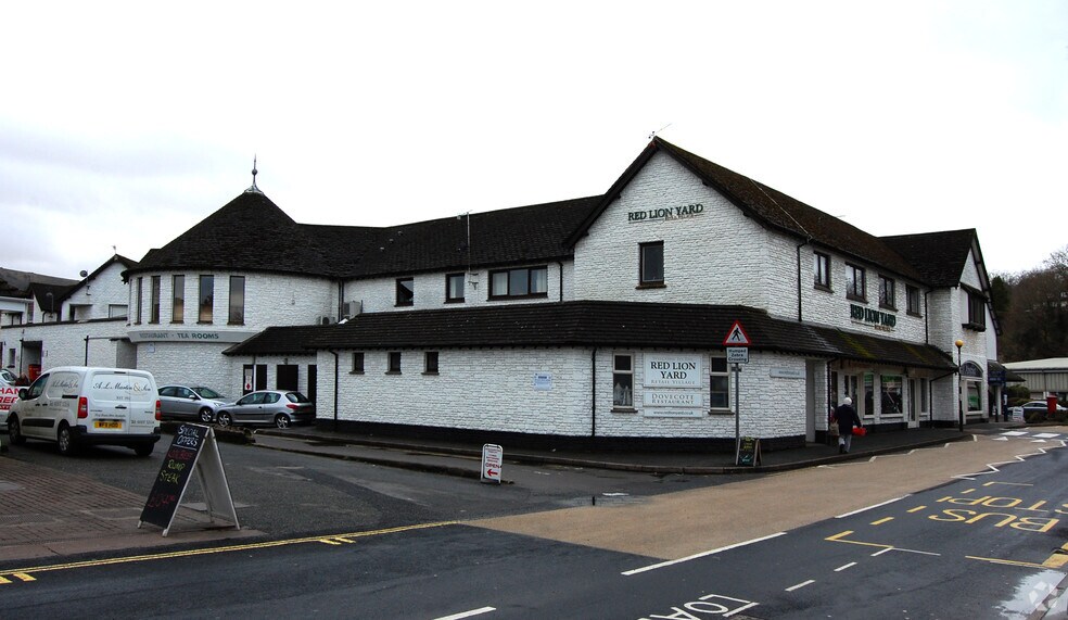 16-26 Red Lion Yard, Okehampton à louer - Photo de l’immeuble – Image 2 sur 5