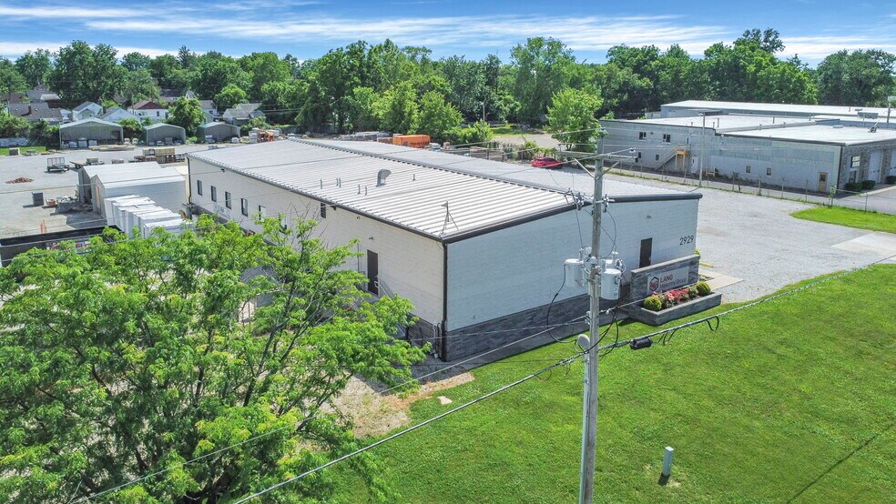 2929 E 14th Ave, Columbus, OH à vendre - Photo de l’immeuble – Image 3 sur 20