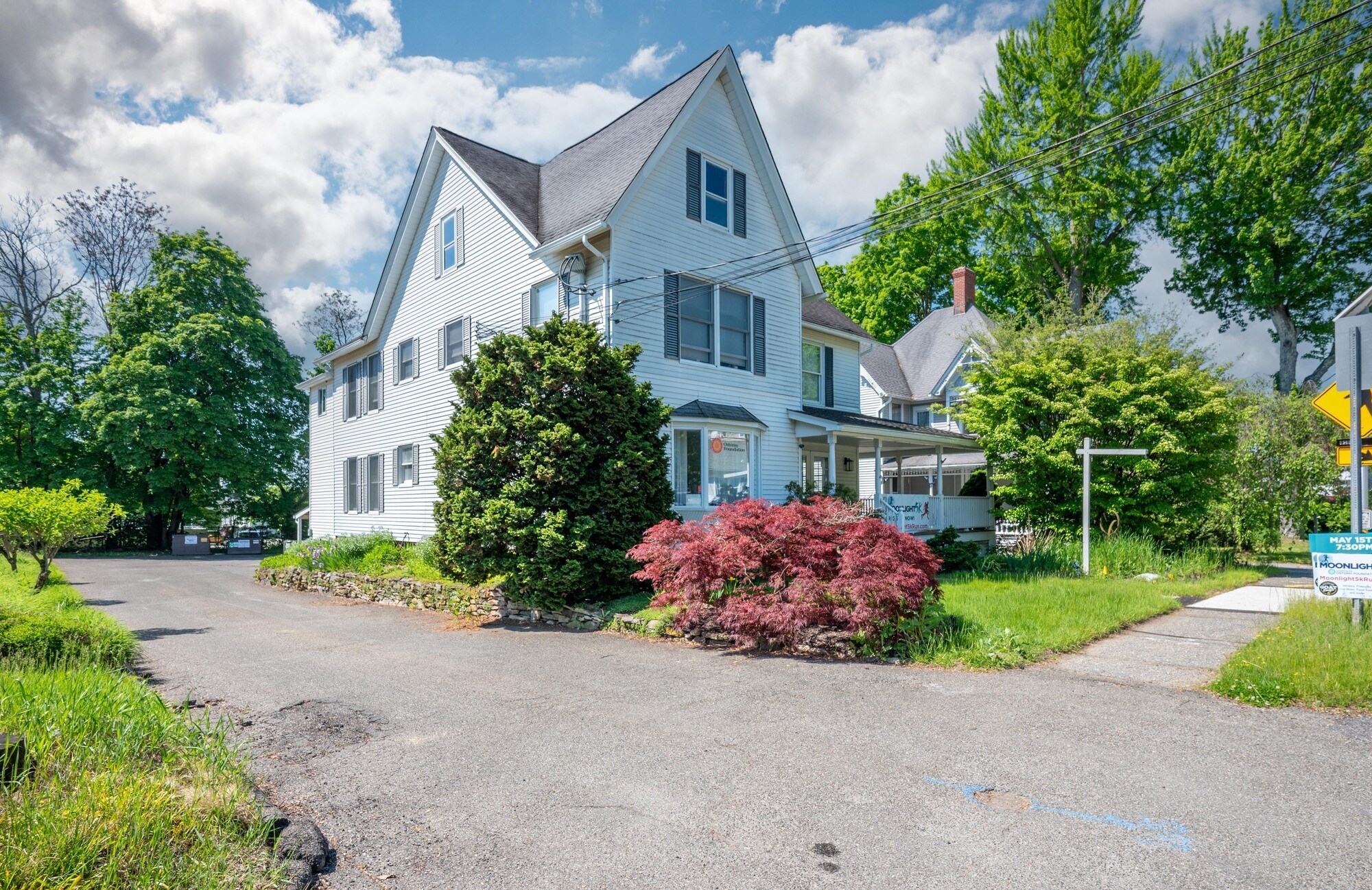 14 Elm St, New Milford, CT à louer Photo de l’immeuble– Image 1 sur 32