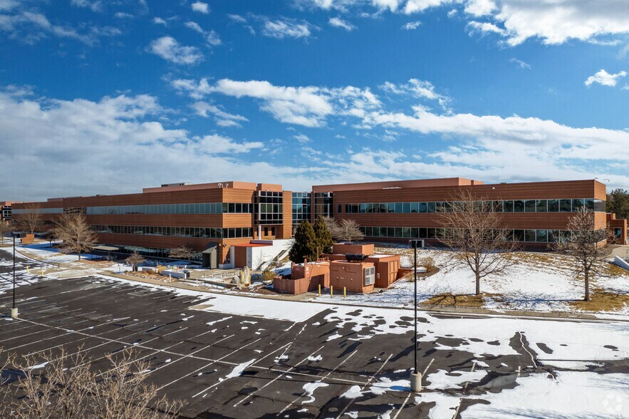 6803 S Tucson Way, Englewood, CO à vendre - Photo de l’immeuble – Image 3 sur 12