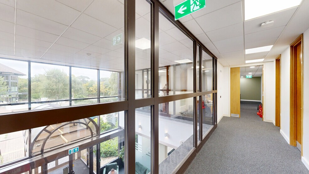 3 The Drive, Great Warley à louer - Numérisation 3D Matterport – Image 3 sur 23