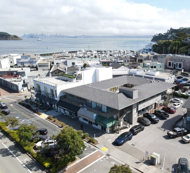 1690 Tiburon Blvd, Belvedere Tiburon, CA à vendre - Aérien – Image 2 sur 7