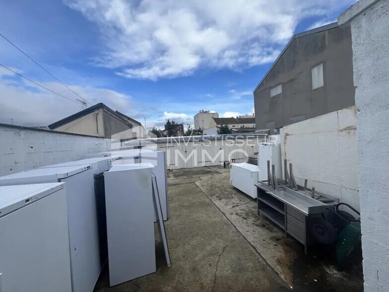 Bureau dans Les Pavillons-sous-Bois à vendre - Photo de l’immeuble – Image 2 sur 4