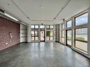 2235 E 6th St, Austin, TX à louer Photo intérieure– Image 1 sur 10