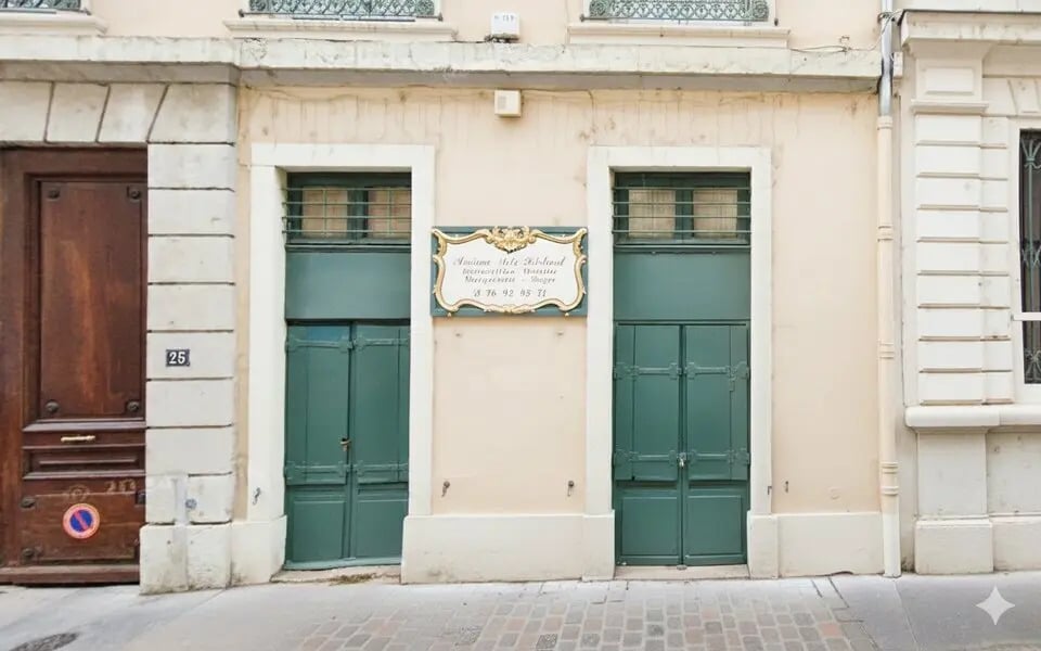 25 Rue Vaubecour, Lyon à louer Photo de l’immeuble– Image 1 sur 6