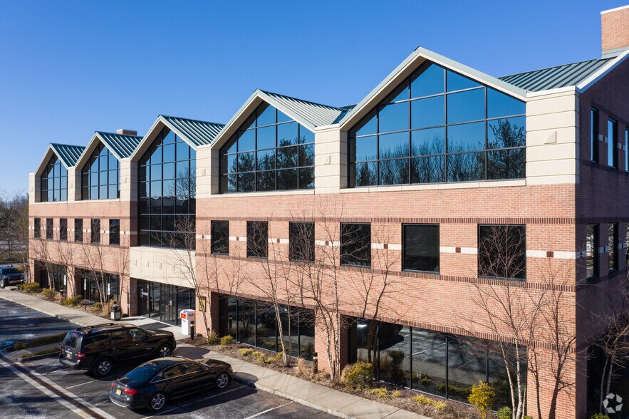 1 Pluckemin Way, Bedminster, NJ à louer - Photo de l’immeuble – Image 2 sur 25