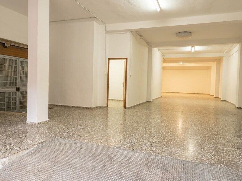 Local commercial dans Carcaixent, Valencia à vendre - Photo de l’immeuble – Image 2 sur 16