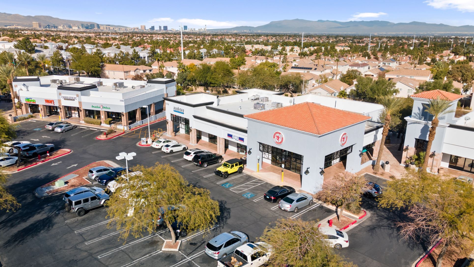 1550 N Green Valley Pky, Henderson, NV à louer Photo de l’immeuble– Image 1 sur 6