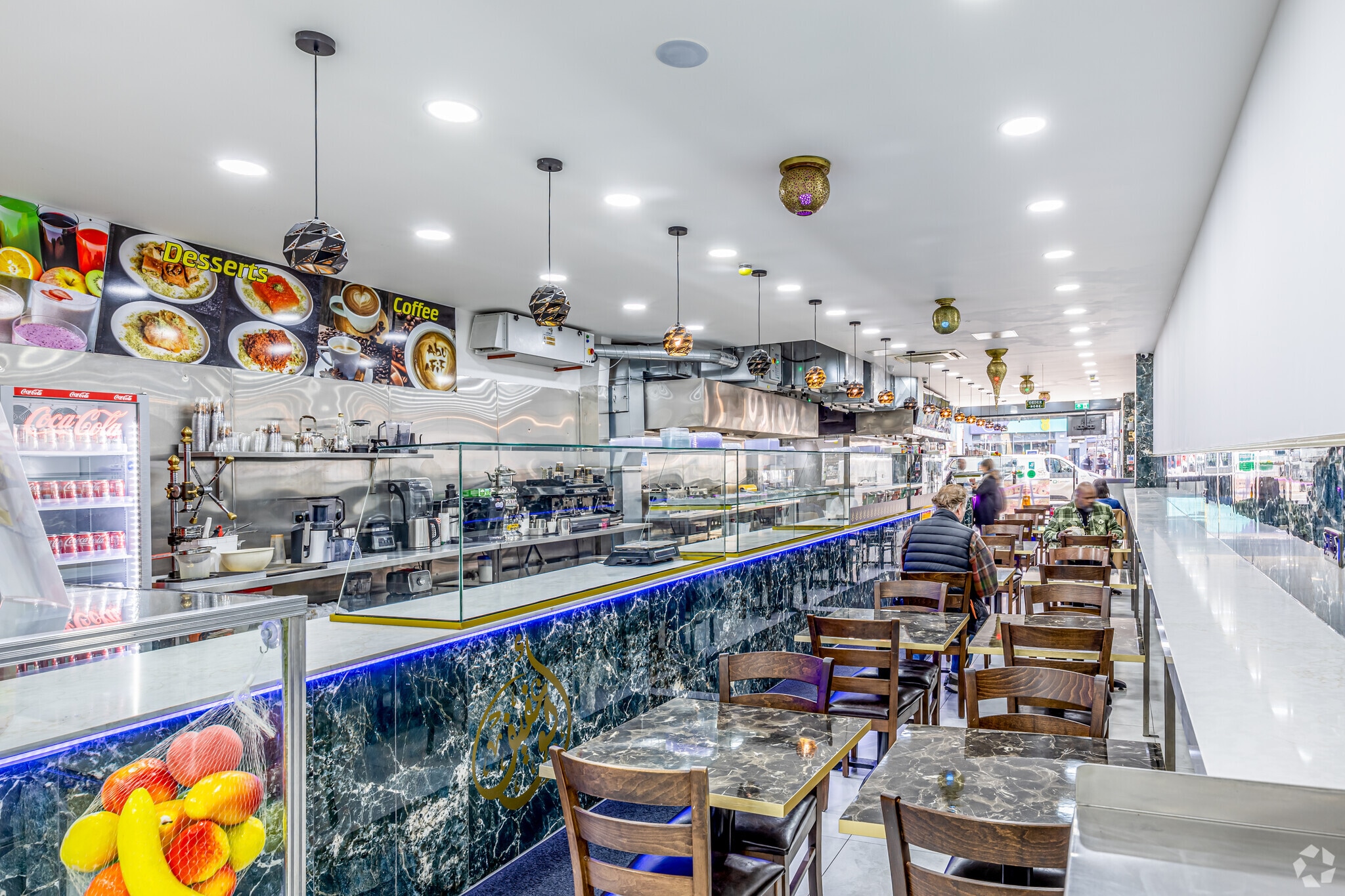 162 Camden High St, Londres à louer Photo intérieure– Image 1 sur 12