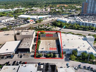 Plus de détails pour 6830-6840 SW 81st Ter, Miami, FL - Bureau, Industriel/Logistique à louer