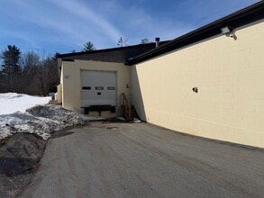 37-41 Evergreen Dr, Portland, ME à louer Photo intérieure– Image 1 sur 7