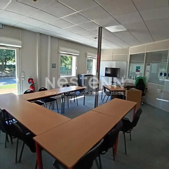 Bureau dans Vannes à louer - Photo de l’immeuble – Image 2 sur 4