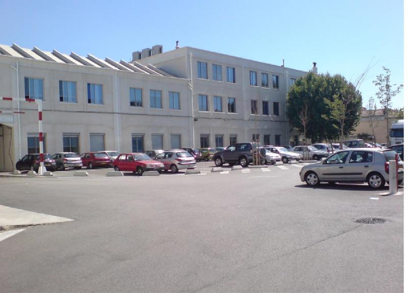 Bureau dans Marseille à louer - Photo de l’immeuble – Image 1 sur 7