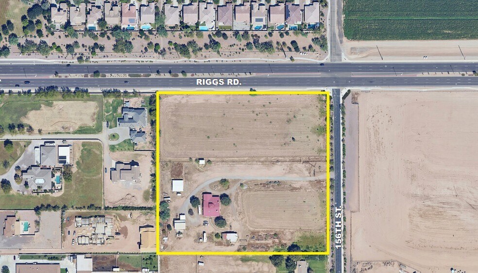 15515 E Riggs Rd, Gilbert, AZ à louer - Photo de l’immeuble – Image 1 sur 2