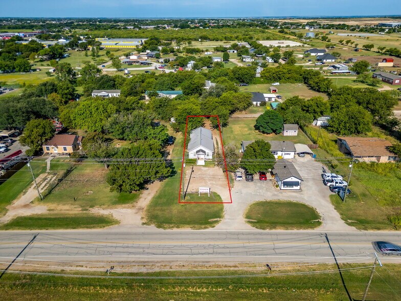 1504 Bus Rte 1187, Crowley, TX à vendre - Photo principale – Image 1 sur 15