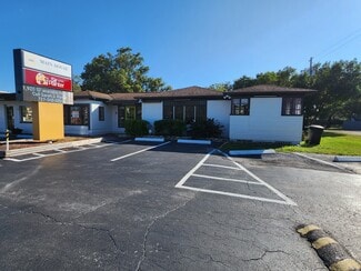 Plus de détails pour 4980 38th Ave N, Saint Petersburg, FL - Local commercial à vendre