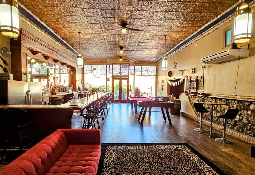 37-39 Ok St, Bisbee, AZ à vendre - Photo intérieure – Image 3 sur 46