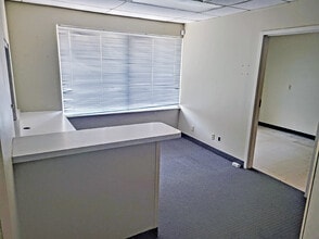 4041 Mississippi Ave, Cahokia, IL à louer Photo intérieure– Image 2 sur 6