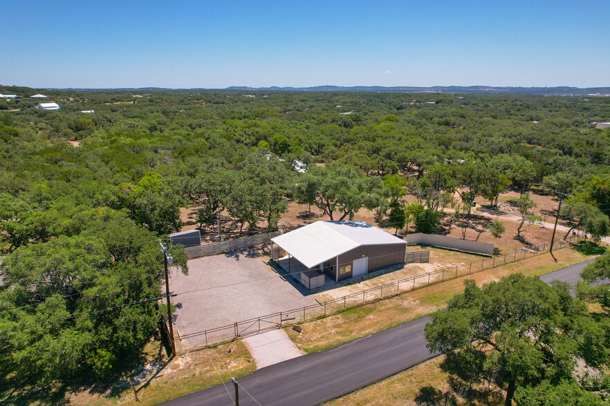 31604 Rice Rd, Bulverde, TX à vendre - Photo de l’immeuble – Image 2 sur 15