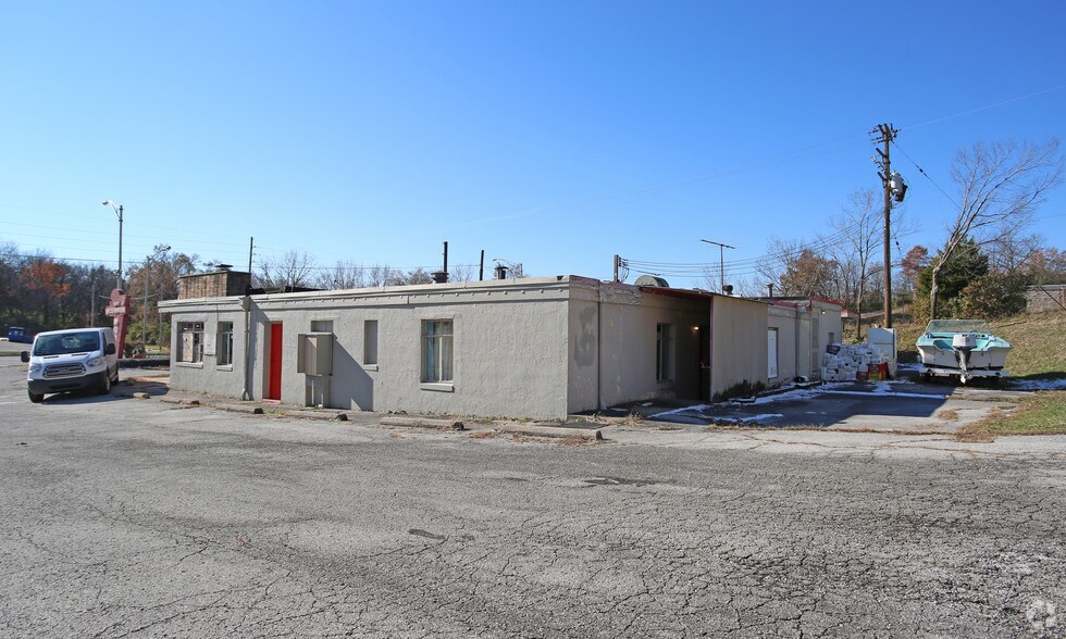 5250 State Ave, Kansas City, KS à vendre - Photo de l’immeuble – Image 2 sur 2