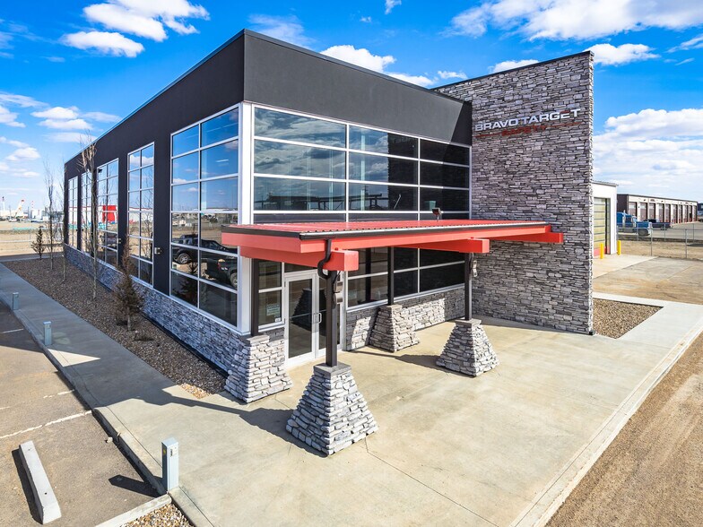 5531 70 Ave, Lloydminster, AB à louer - Photo de l’immeuble – Image 2 sur 16