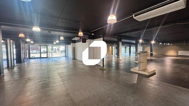Plus de détails pour 230 Avenue De Colmar, Strasbourg - Local commercial à louer