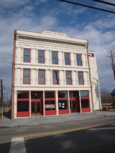 301 E Main St, Remington, VA à louer Photo de l’immeuble– Image 1 sur 2