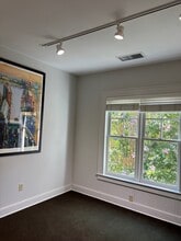 184 E Chestnut St, Asheville, NC à louer Photo intérieure– Image 2 sur 7