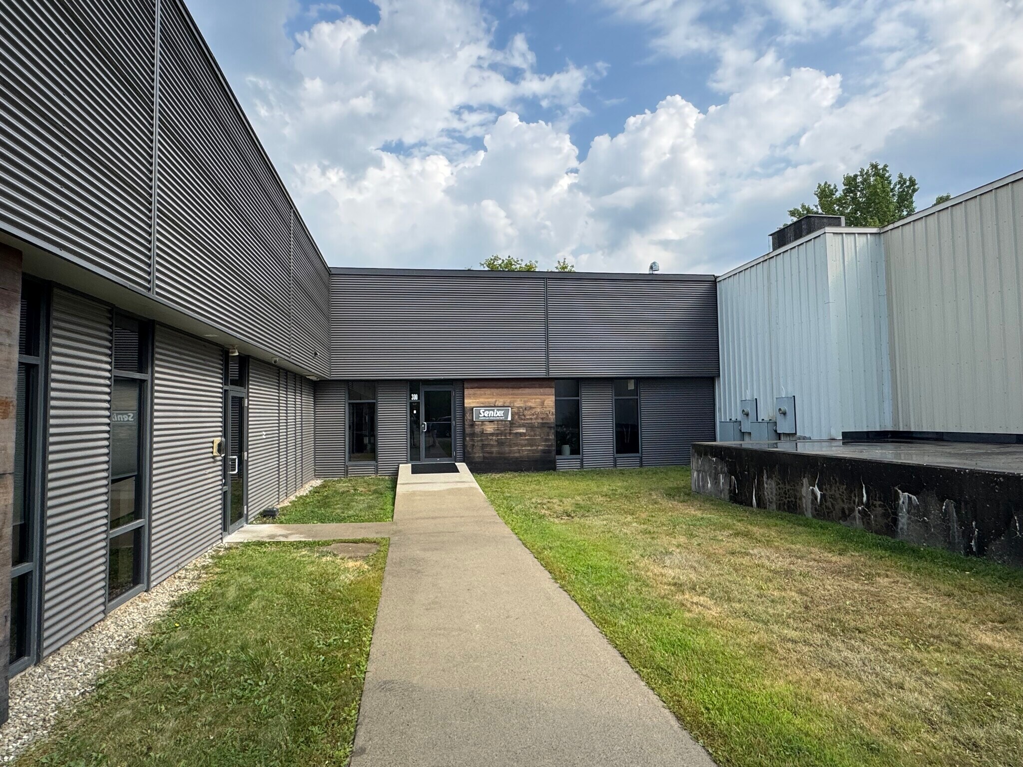 10516 US Route 116, Hinesburg, VT à louer Photo de l’immeuble– Image 1 sur 20