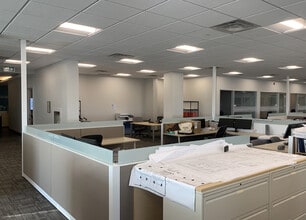 6240 Highway 7, Vaughan, ON à louer Photo intérieure– Image 2 sur 7