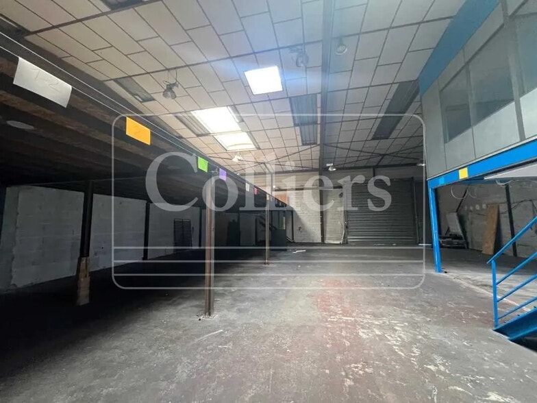 Bureau dans Vitrolles à louer - Photo intérieure – Image 2 sur 5