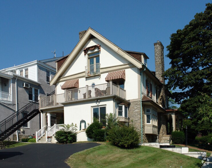 925 Fayette St, Conshohocken, PA à vendre - Photo de l’immeuble – Image 3 sur 4