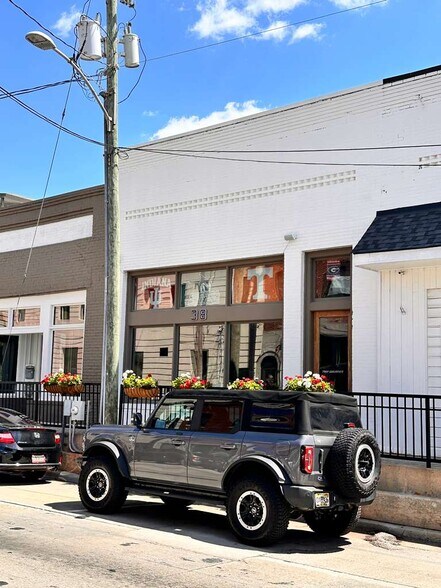 38 Macon St, McDonough, GA à louer - Photo principale – Image 1 sur 5