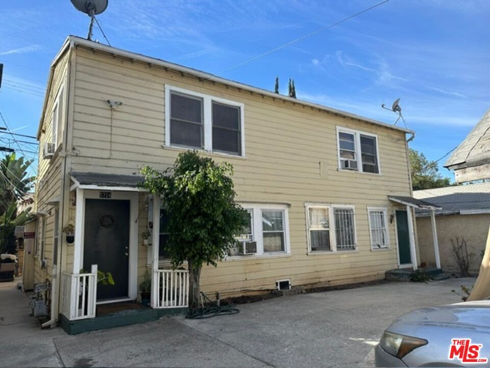 5724-5726 La Mirada Ave, Los Angeles, CA à vendre Photo de l’immeuble– Image 1 sur 24
