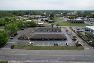 Plus de détails pour 801 NE Church St, Decatur, AL - Bureau à louer