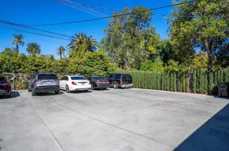 1215 Crenshaw Blvd, Los Angeles, CA à vendre - Photo de l’immeuble – Image 3 sur 6